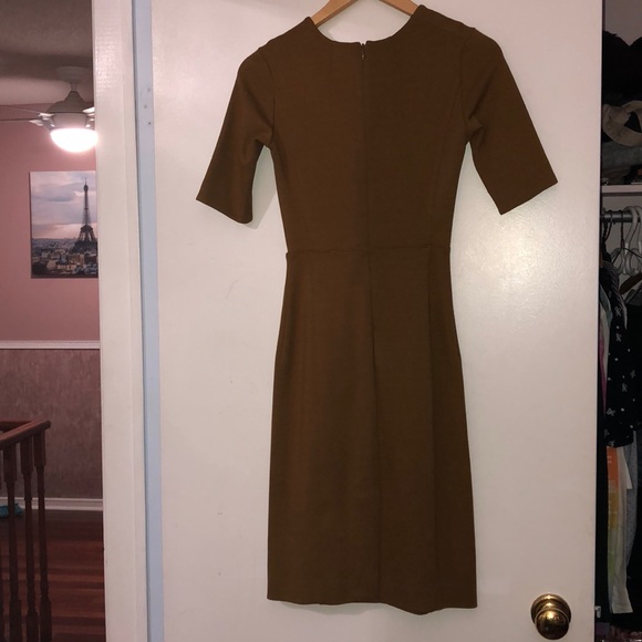 BABATON DRESS! - Picture 2 of 2